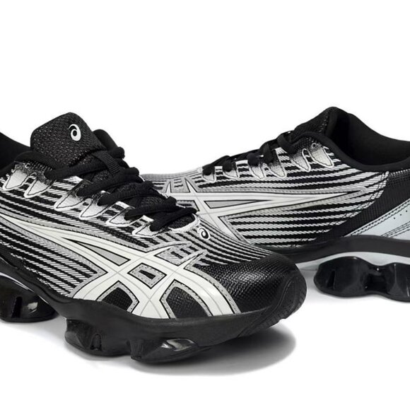 Athletic_Shoes